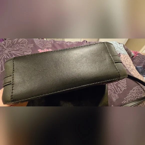 NWOT Kurt Geiger Brixton Drench Camera Bag - Picture 8 of 13